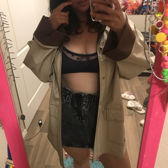 Vintage Raincoat - Picture 2 of 4